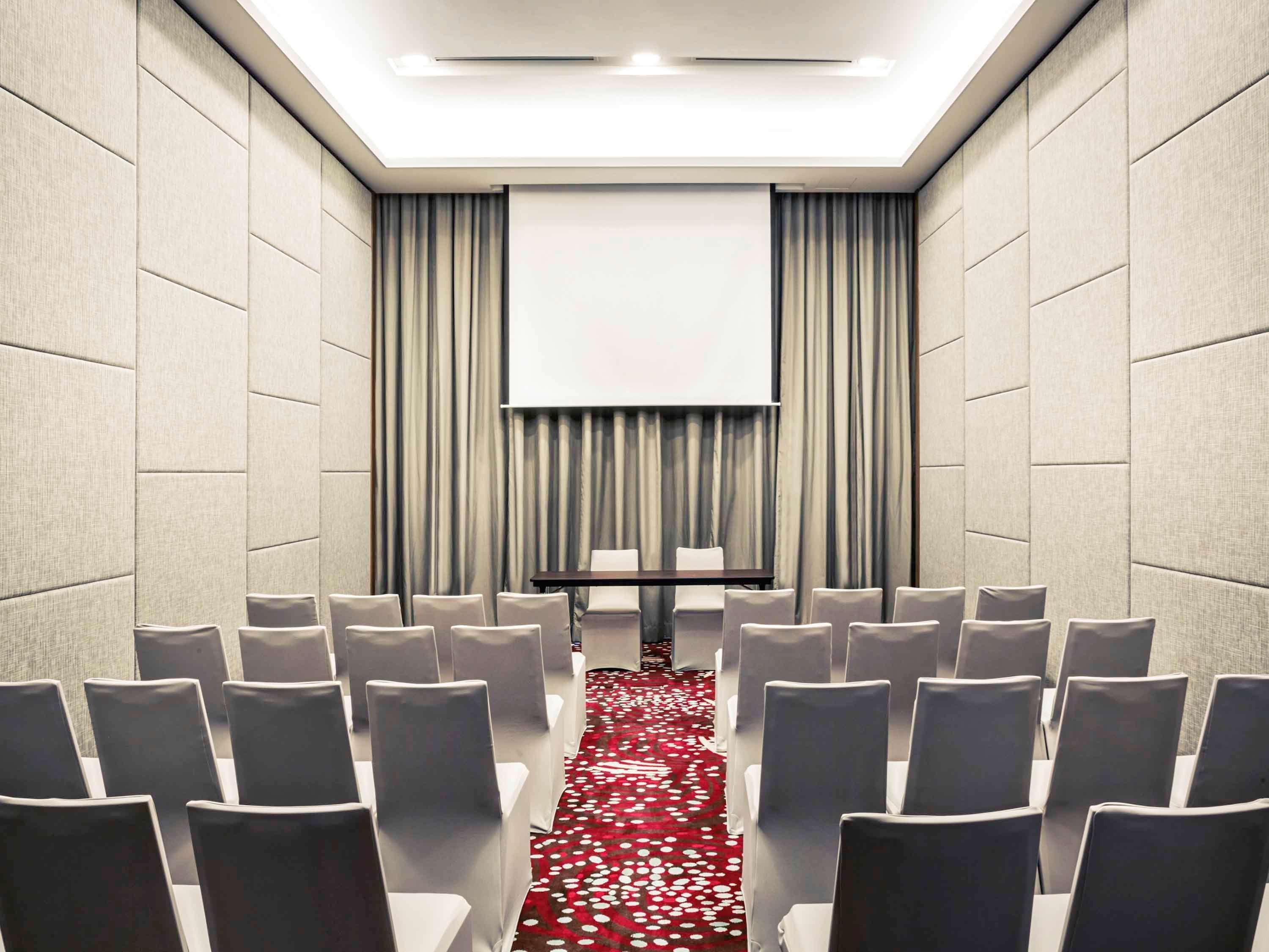 Mercure Shaw Parade Hotel Kuala Lumpur