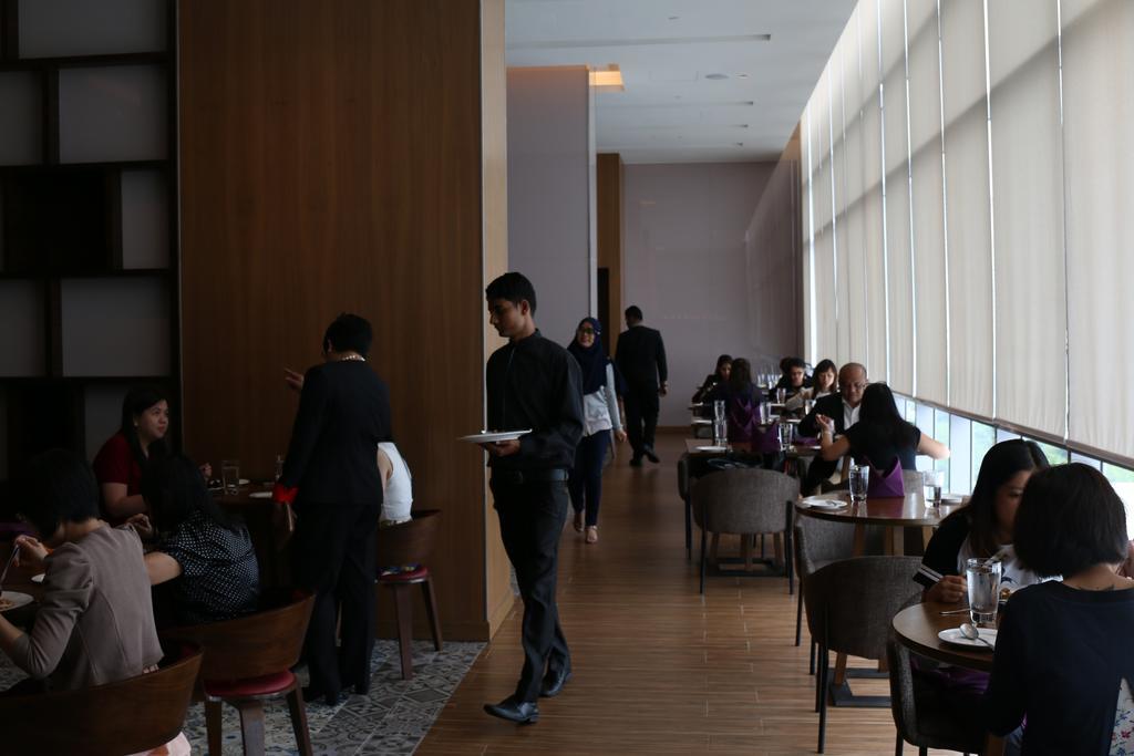 Mercure Shaw Parade Hotel Kuala Lumpur