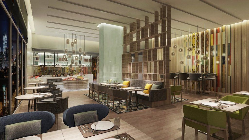 Hotel Mercure Shaw Parade 4*